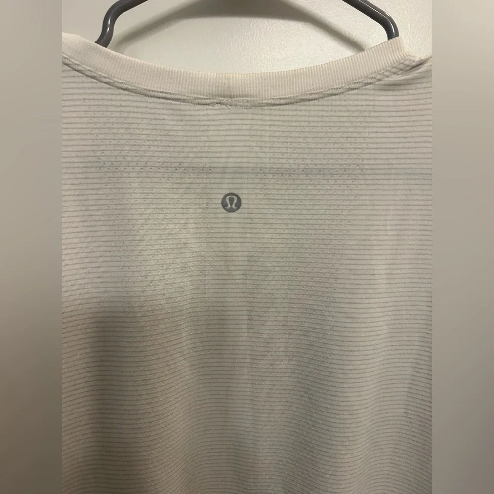 Lululemon Long Sleeve Swiftly Tech 2.0